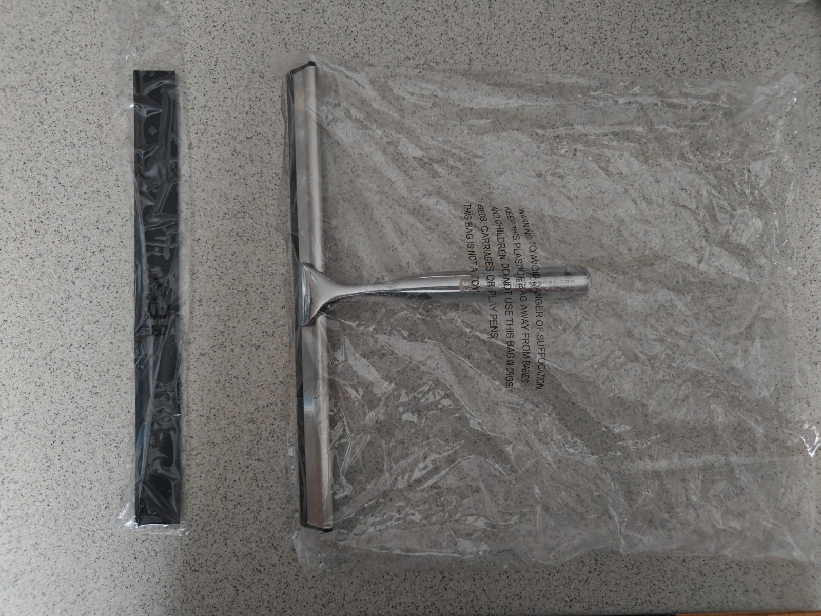 Oasis Shower Doors Glass Cleaner Streak-free Squeegee Included With Extra Blade