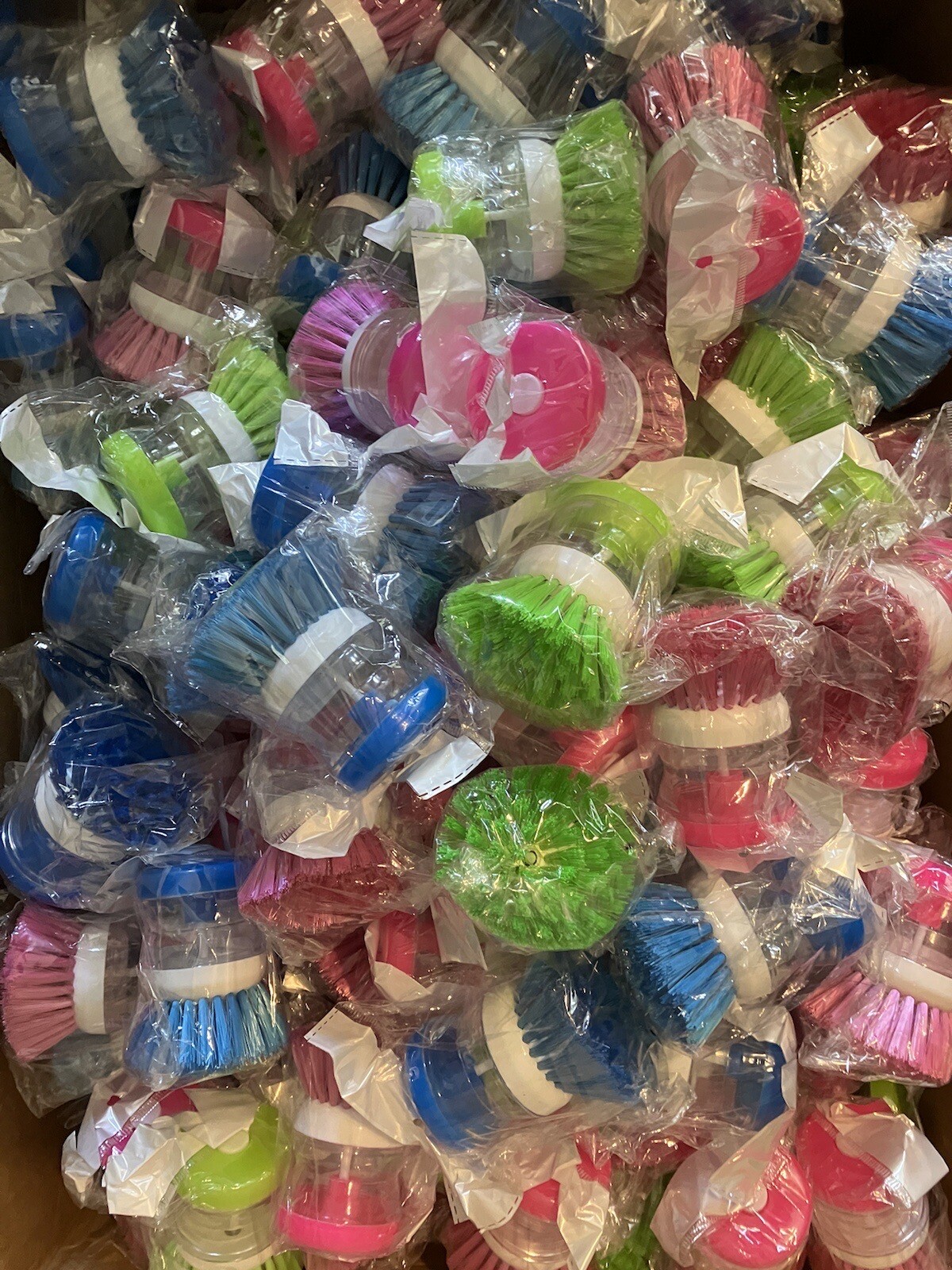 Scrub brushes Dish/Pot quantity 58 with soap dispenser blue, pink, green Plastic