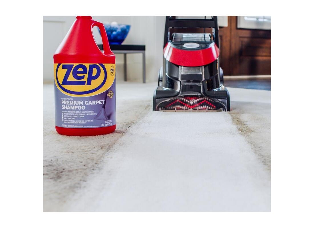 ZEP ZUPXC128 Carpet Cleaner, 128 oz Bottle, Liquid, Clear