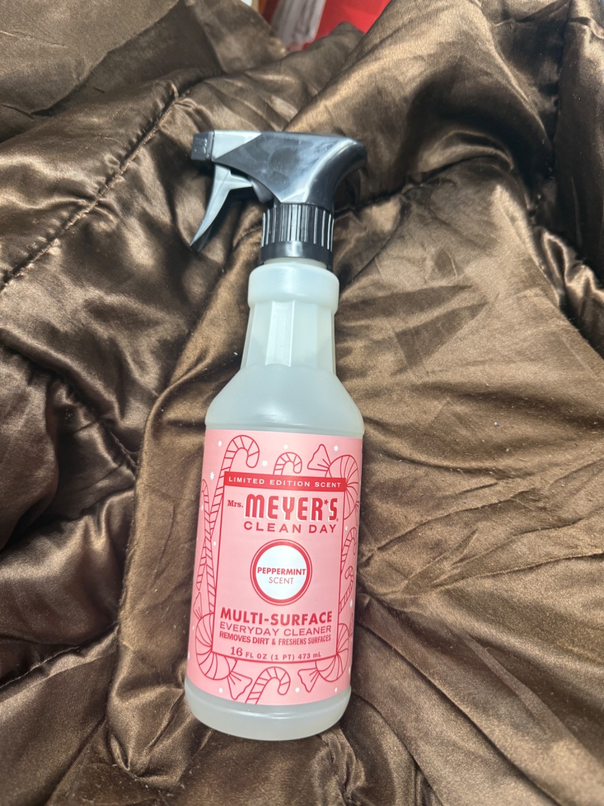 Mrs. Meyer’s Peppermint 16oz Multi-Surface Cleaner – LIMITED EDITION Holiday NEW