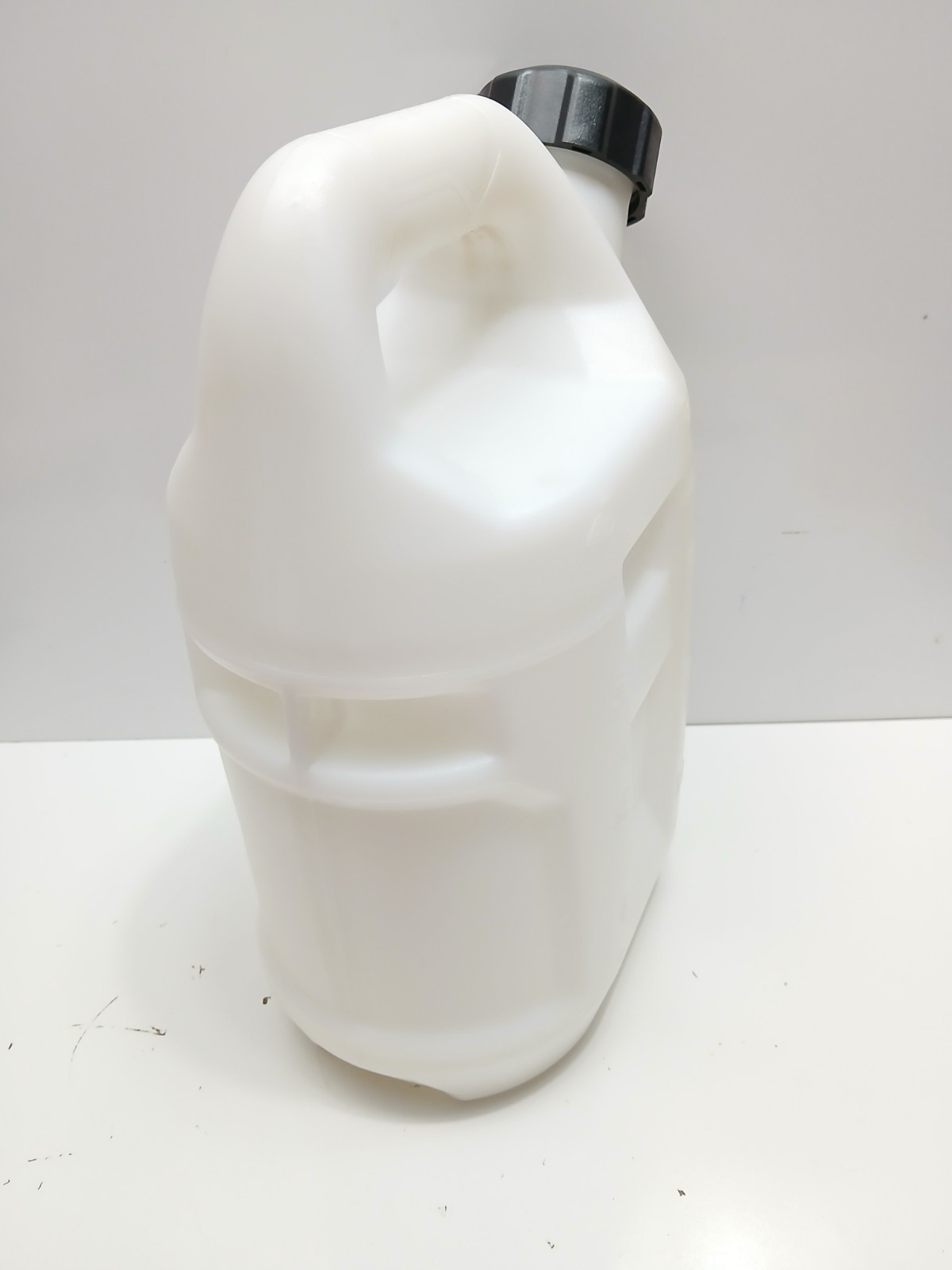 Ryobi OEM Tank Assembly P2807 ONE+ 18v Cordless Electrostatic 1-Gal Sprayer