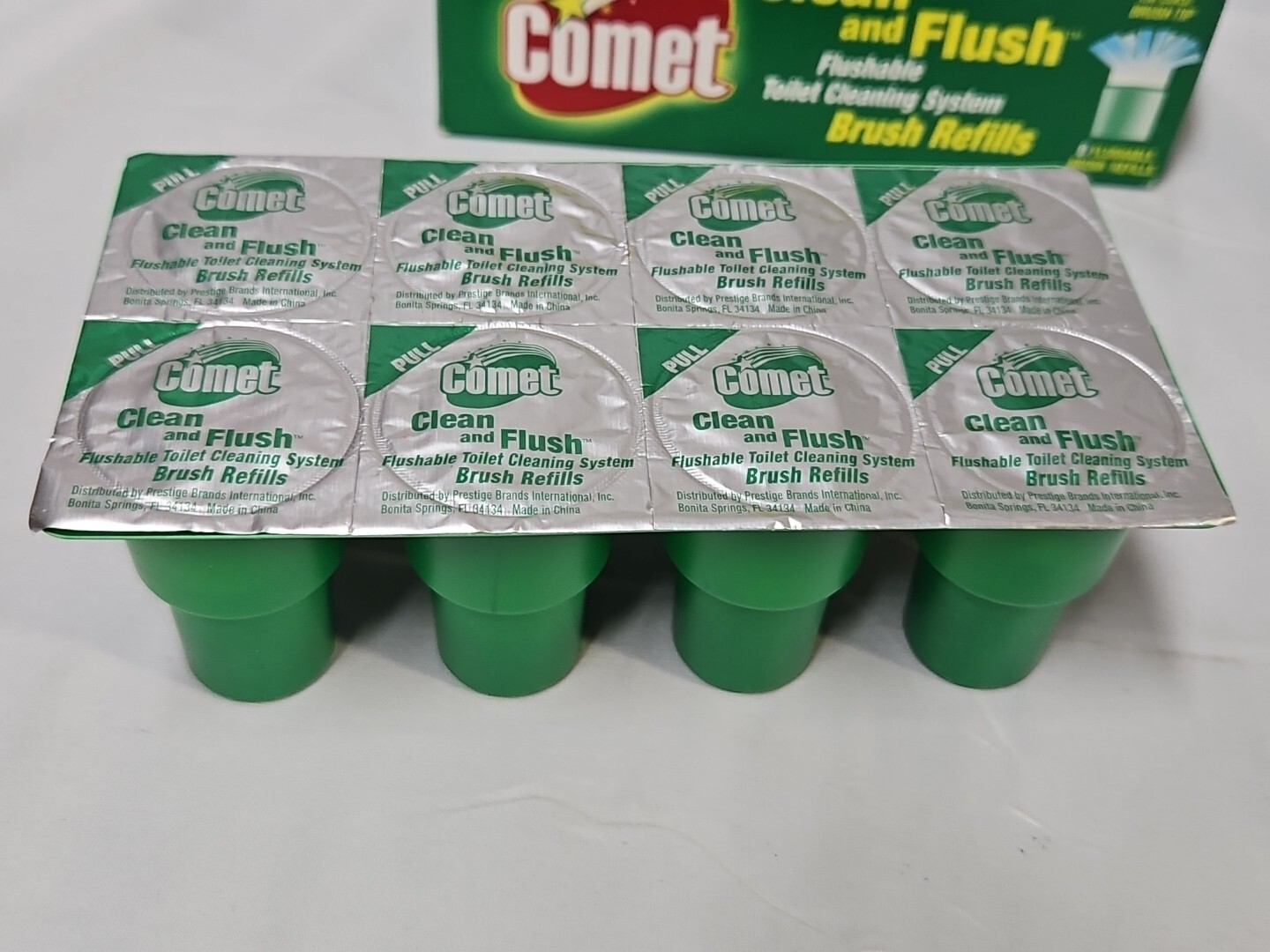 Vintage Comet Clean & Flush Flushable Toilet Cleaning System 8 Refills Open Box
