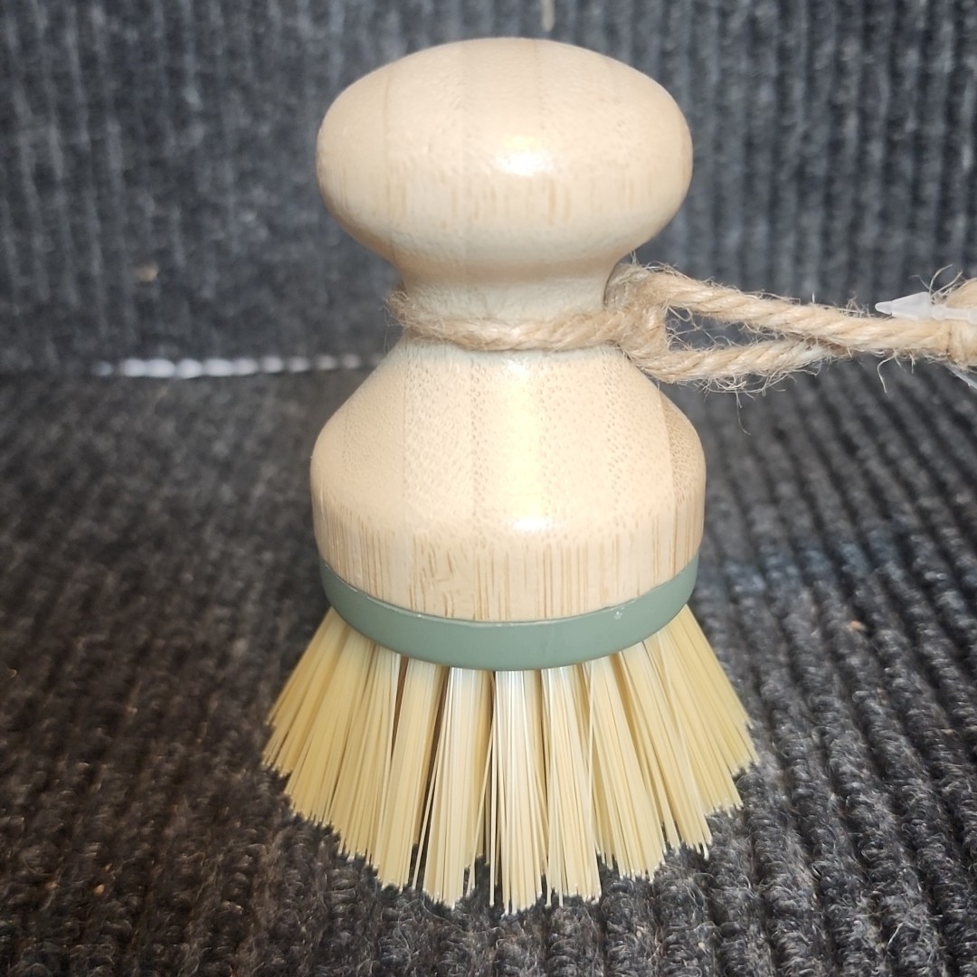 Bamboo Pot Brush – Durable Kitchen Scrub 2PC