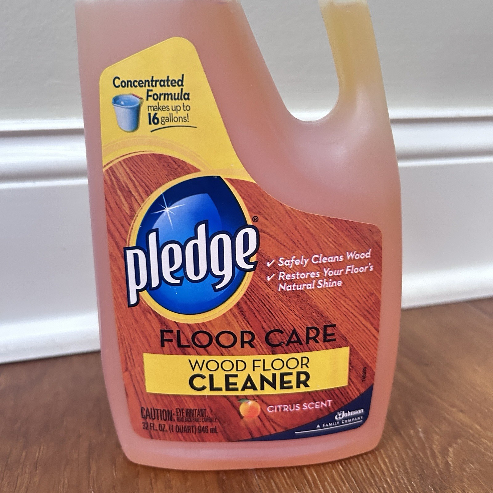 Pledge Floor Care Wood Floor Cleaner CITRUS SCENT 32 Oz. Discontinued 85% Full
