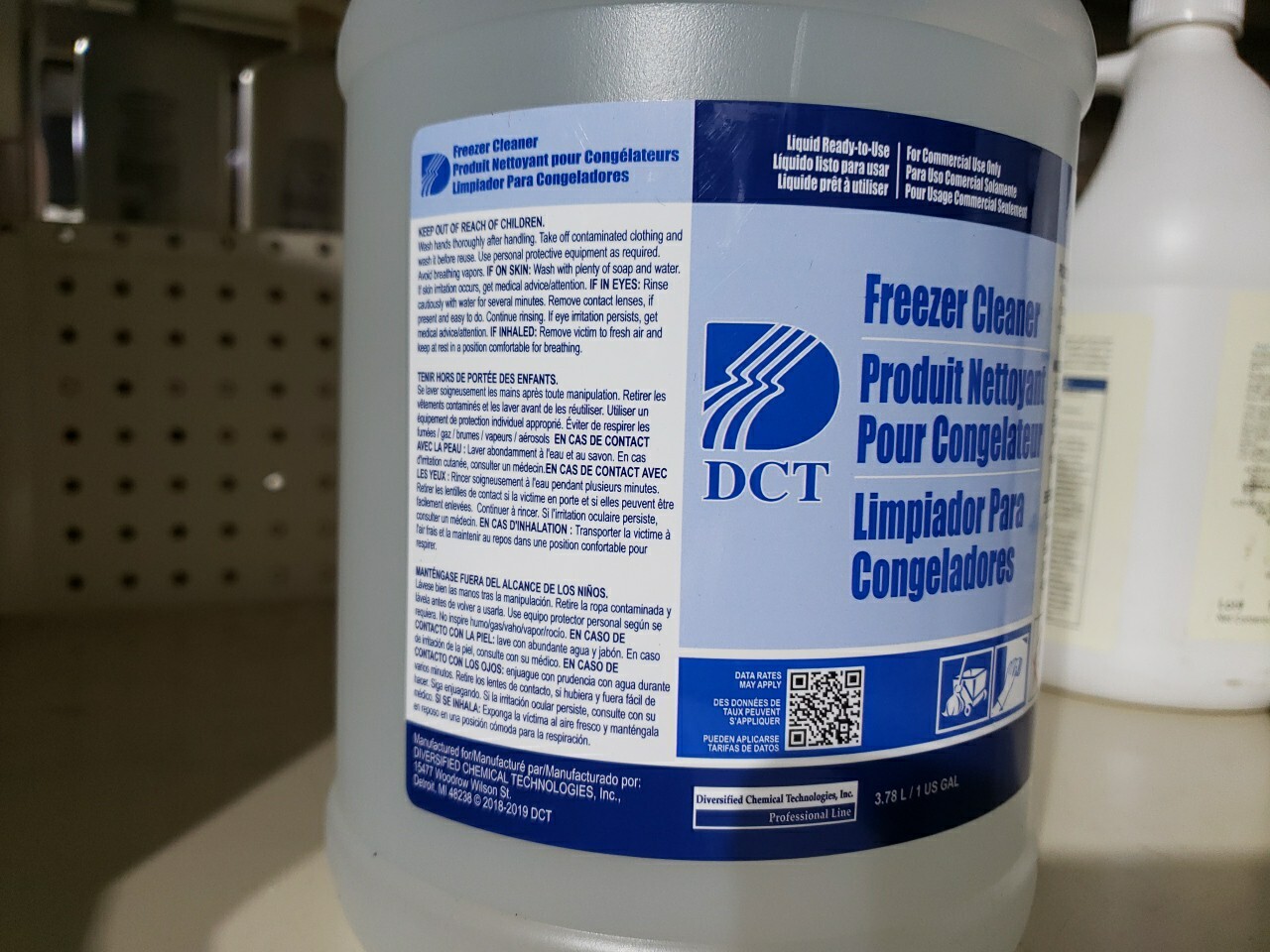 DCT Freezer Cleaner 1 Gallon Bottle