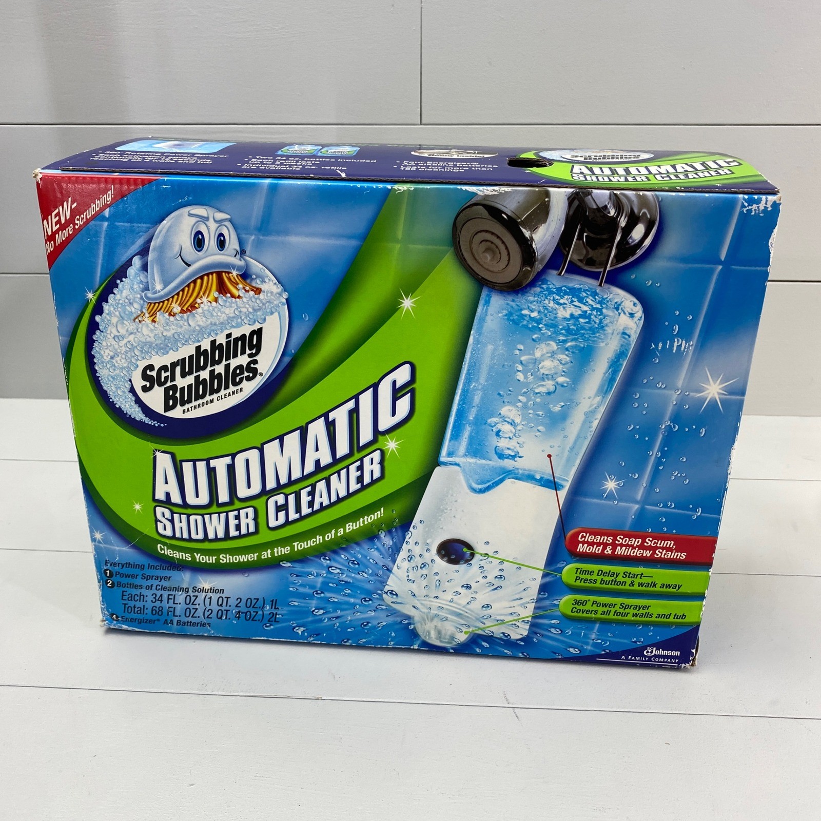 Scrubbing Bubbles Automatic Shower Cleaner New in Worn Box 2 Cleaning Solutions