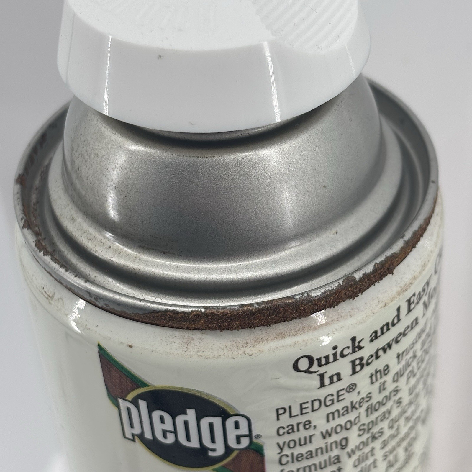 Vintage Pledge Lemon Wood Floor Cleaning Spray 17 oz NEW NOS 1998 SC Johnson