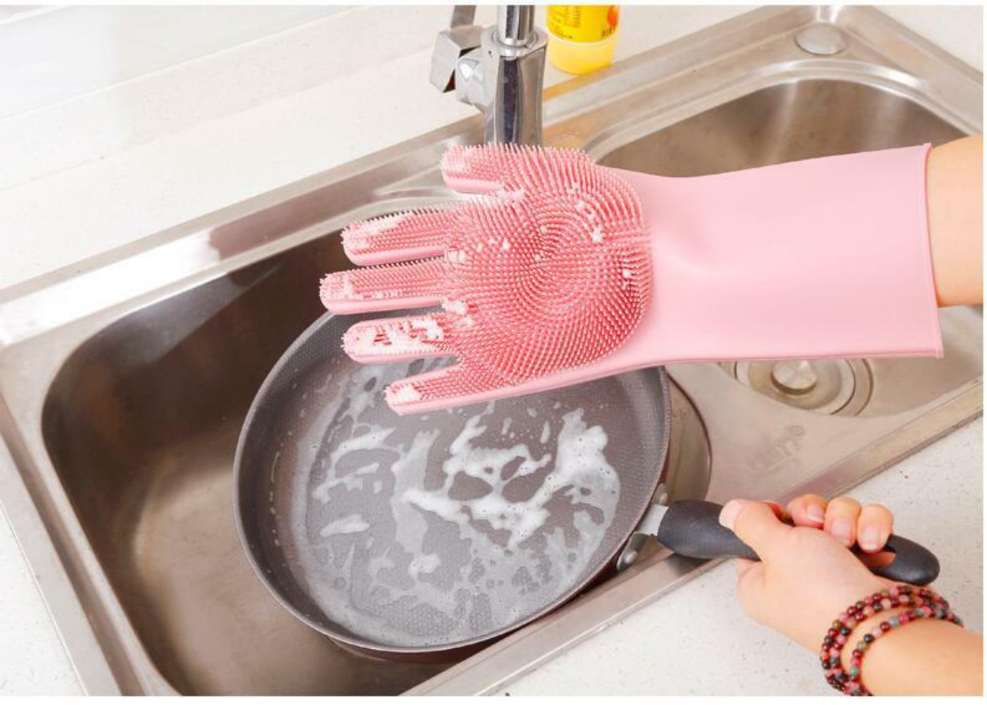 Magic Silicone Reusable Rubber Gloves Heat Resistant Kitchen Tool for Household