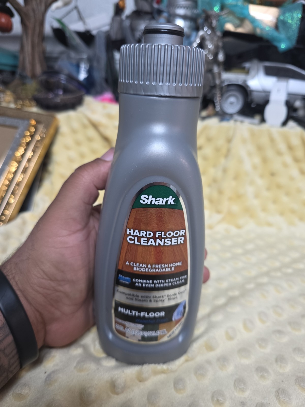 OEM Shark Hard Floor Cleanser Multi-Floor 20oz Waterfall Fresh Biodegradable NEW