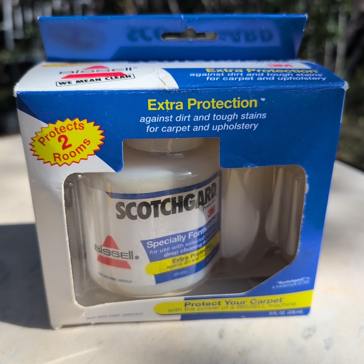 New Scotch Guard Extra Protection Formula 8 fl oz. Bissell Carpet Clean