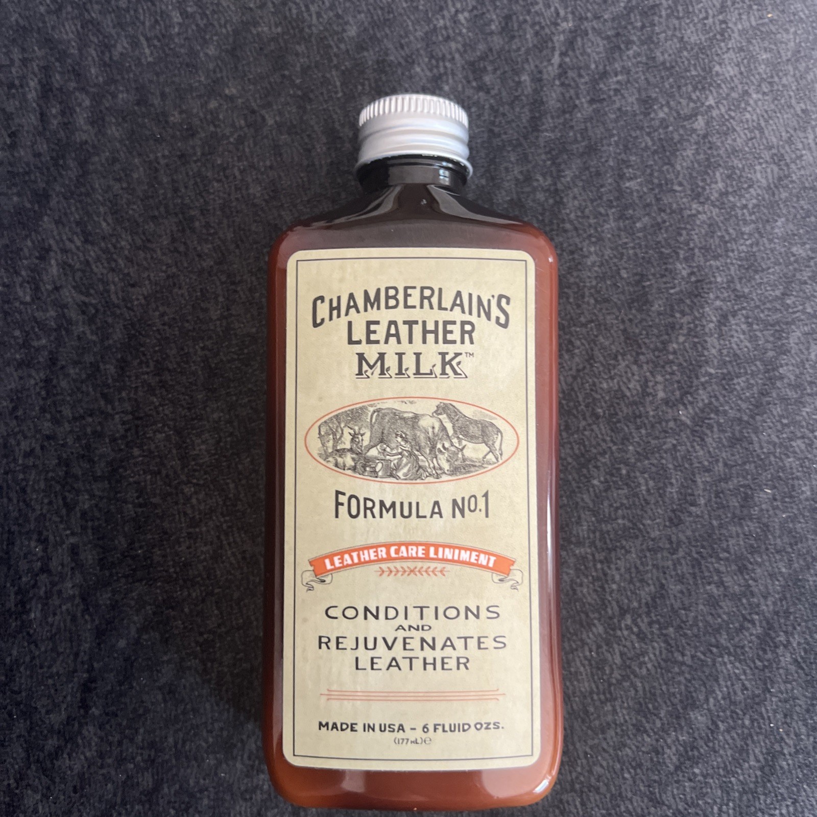 Chamberlain’s Leather Milk Formula No. 1 Leather Care Liniment 6 oz USA