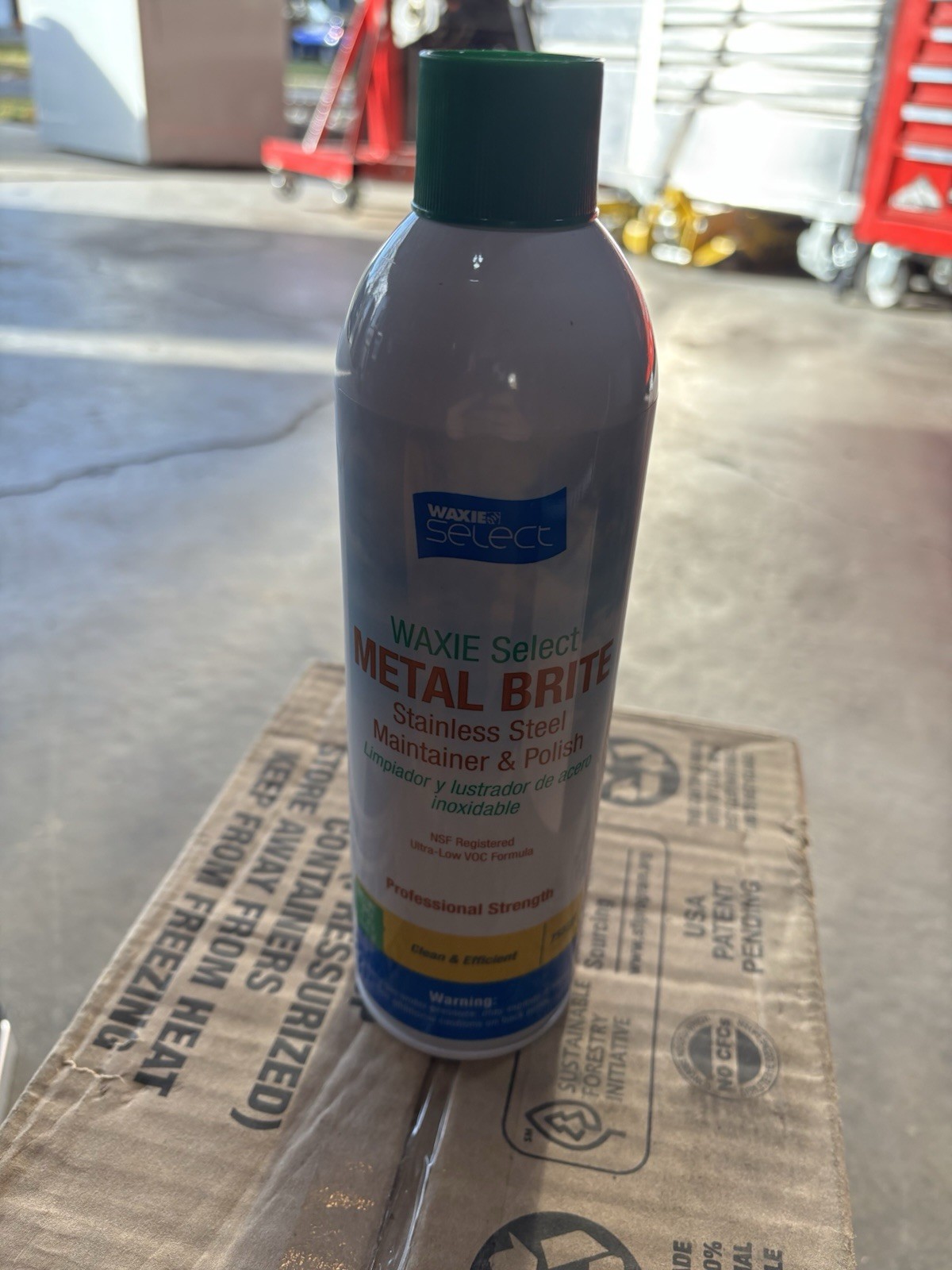 WAXIE Metal Brite Stainless Steel Cleaner & Polish – Case of 12 – 15oz Cans NEW