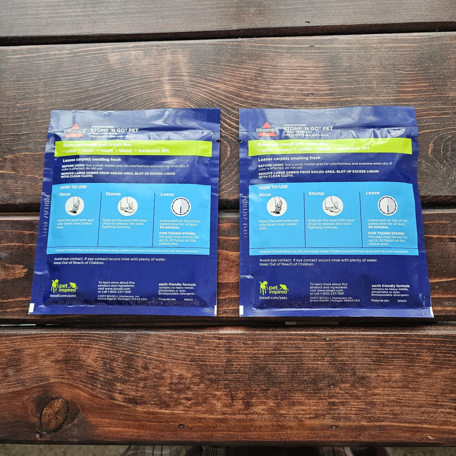 Lot Of 2 Bissell Stomp ‘N Go Pet Lifting Single Pads + Oxy Stain Removal Carpet