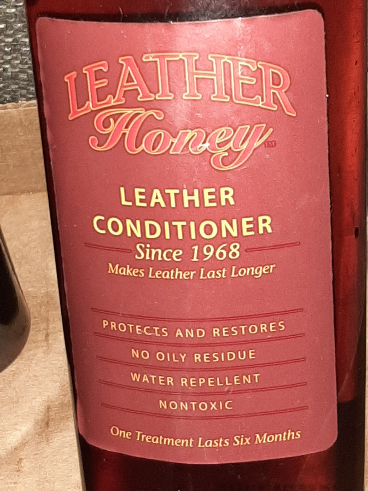 New Lot of 10 Leather Honey Conditioner 8 oz Protects Restores Water Repellent