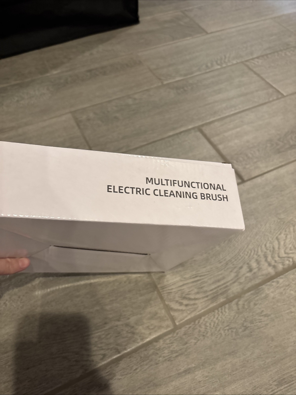 Electrical cleaning brush with six different cleaning heads made in China