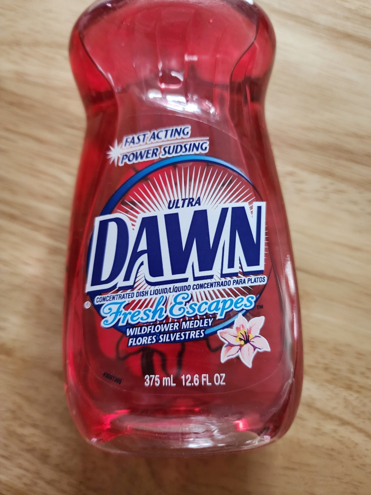 Vintage 2002 Dawn Ultra Dishwashing Liquid Fresh Escapes Wildflower Medley 12.6z