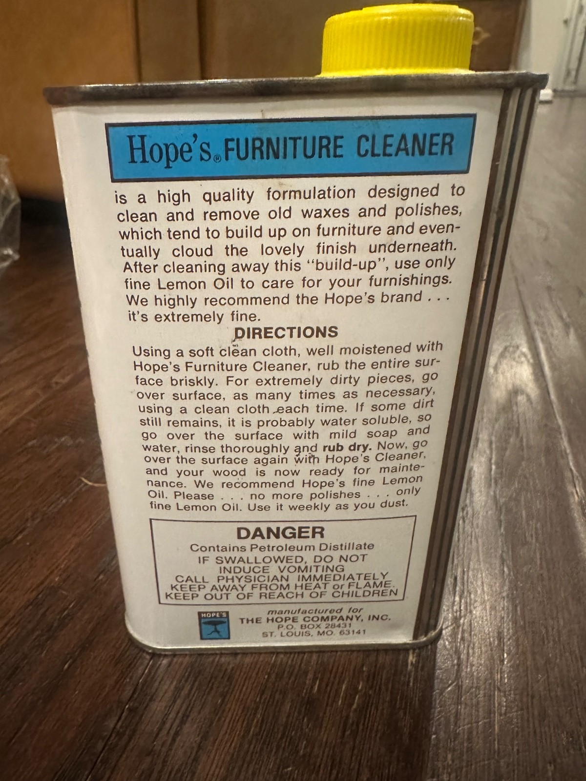 Vintage Hope’s Furniture Cleaner Aprox. 50% Full Collectible Tin 16 Oz GB3
