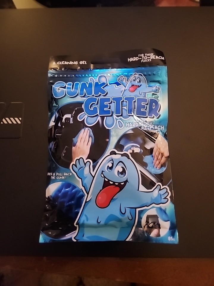 New 4 X Gunk Getter for Cleaning Gel for Those Hard to Reach Places