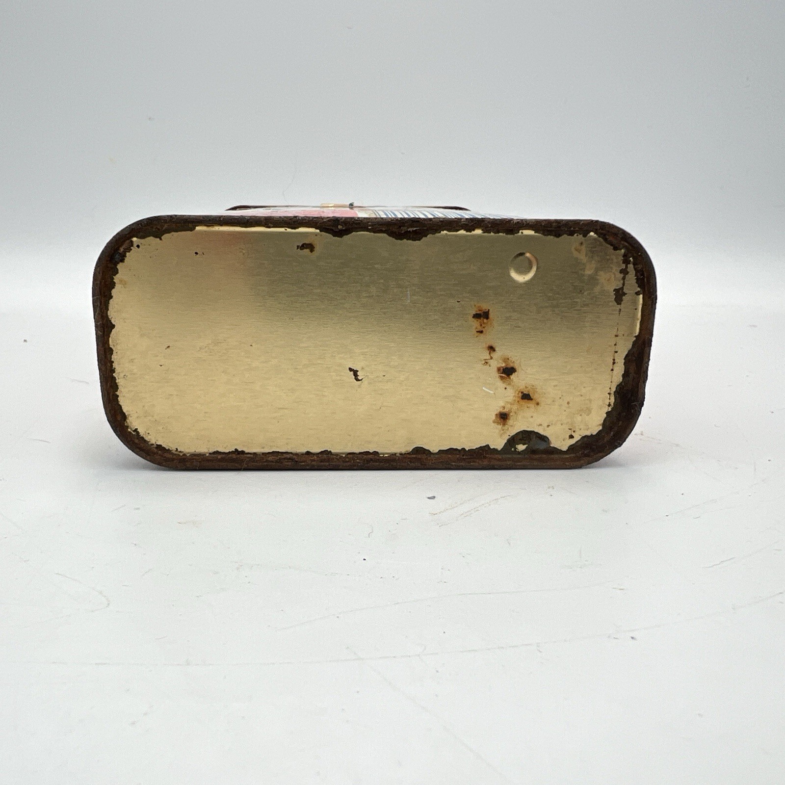 Vintage Glass Wax Gold Seal Glass and Metal Cleaner Full Can Discontinued