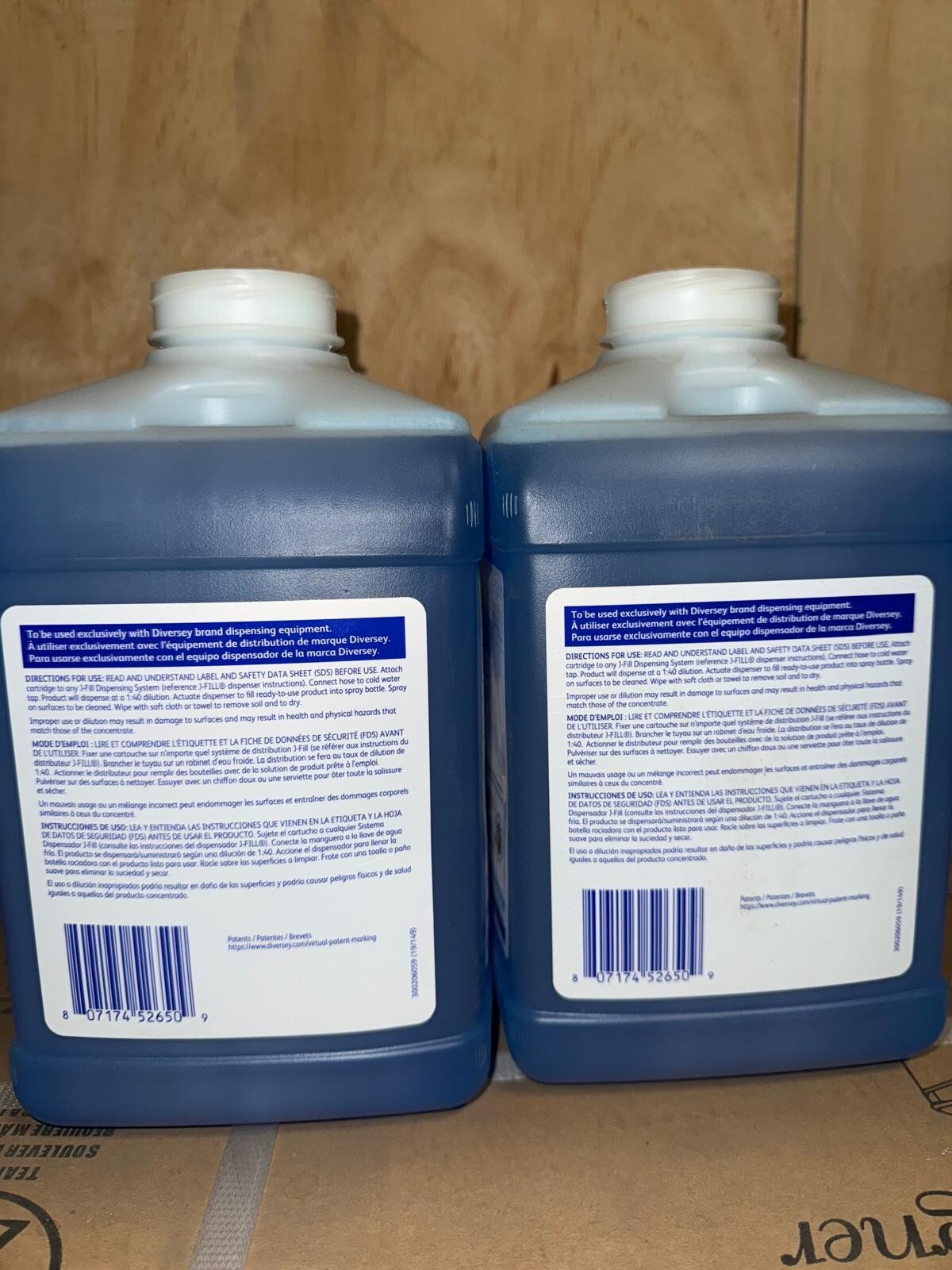 R3 Plus Multi-Surface/Glass Cleaner 2.5 L Bottles 95722109, Box of 2