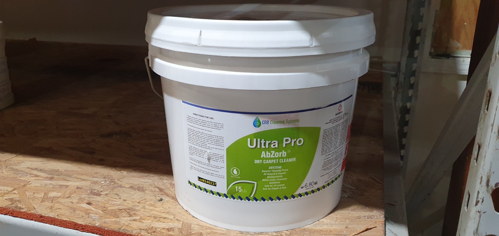 CRB Cleaning Systems Ultra Pro AbZorb AB15 15 lb. Citrus Scented Dry Organic Car