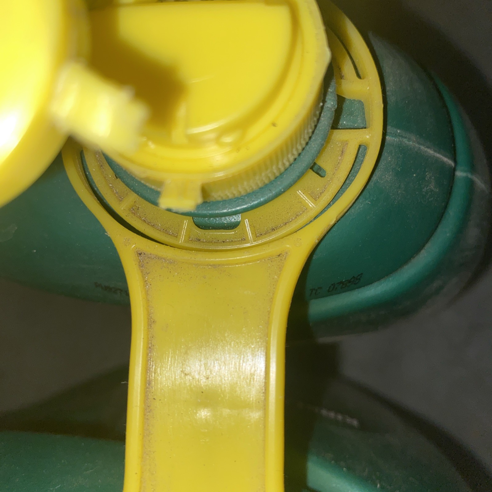 Kirkland Signature Liquid Gel Dishwasher Detergent lemon fresh scent 6/28/2010