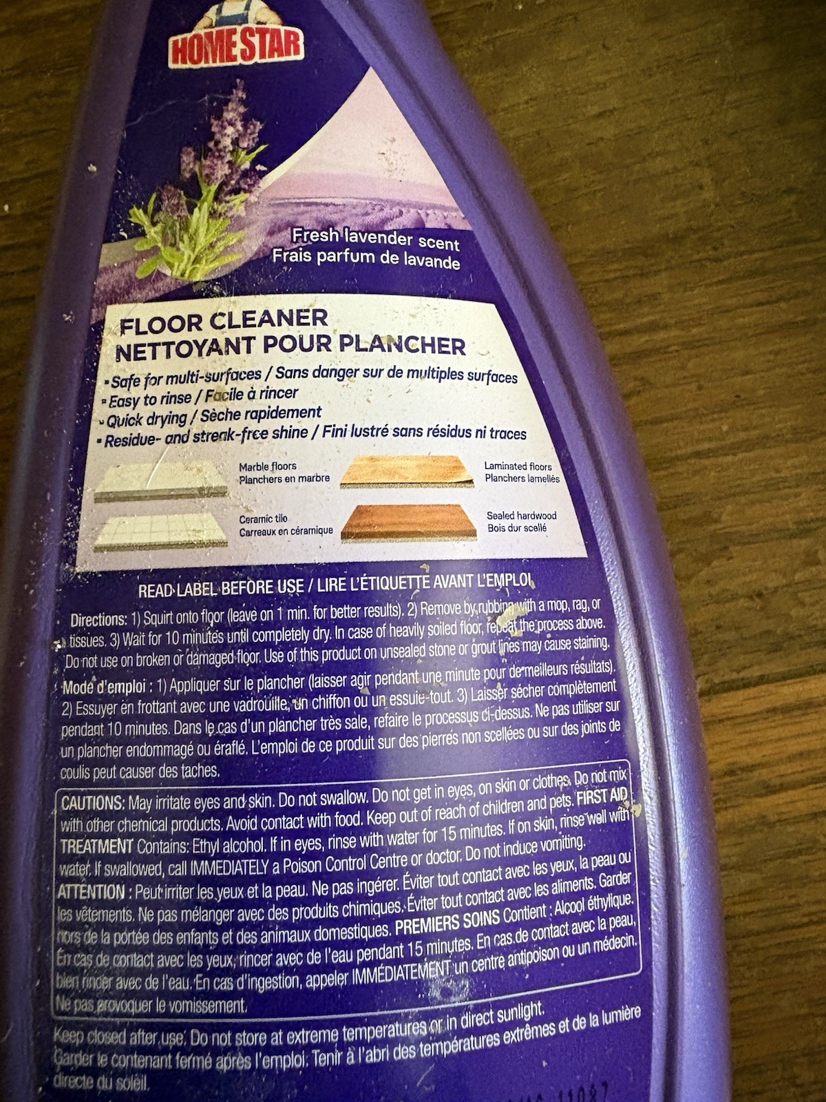 Avon Homestar Floor Cleaner 25.3 oz Lavender Scent New Old Stock
