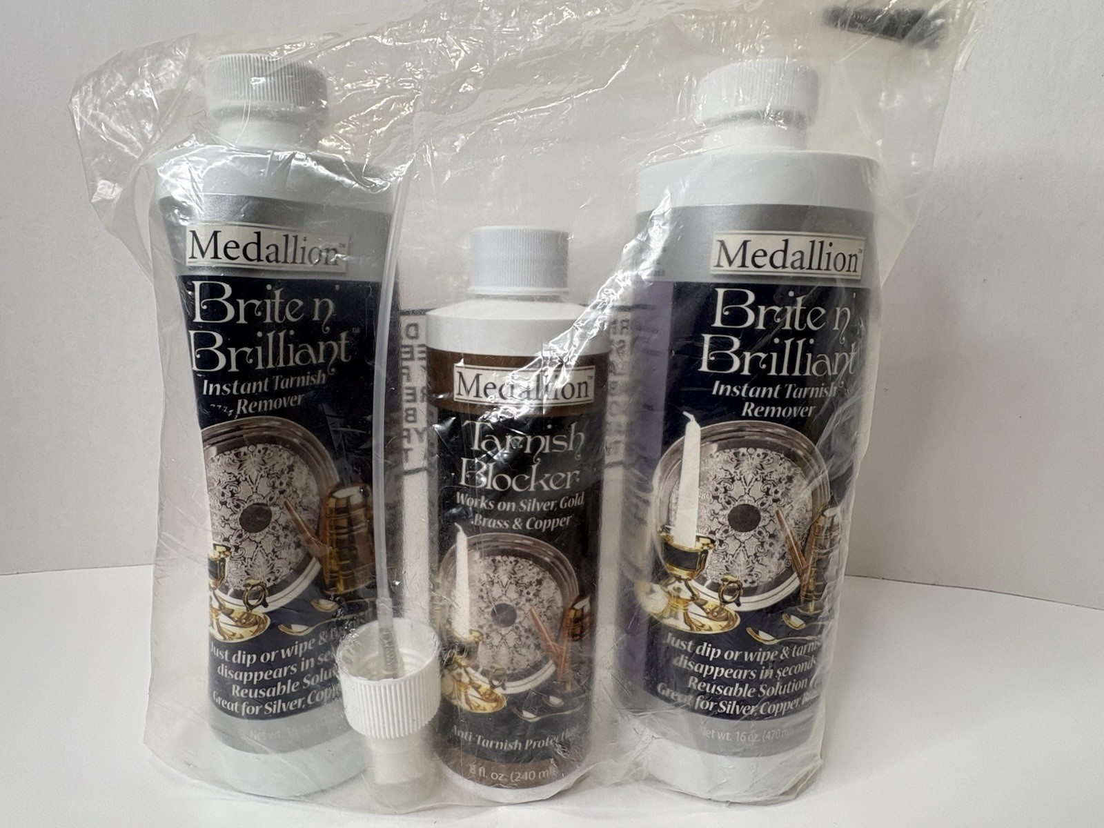 Medallion Brite n’ Brilliant Instant Tarnish Remover Dip Wipe 16 Oz X 2 + SEALED