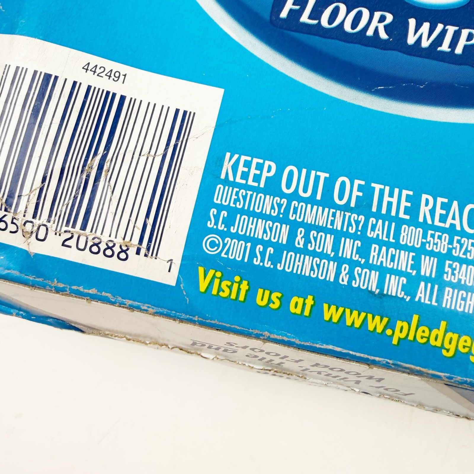 Pledge Grab It Wet Floor Wipes 12 Disposable Pre Moistened New Sealed Pkg Wear