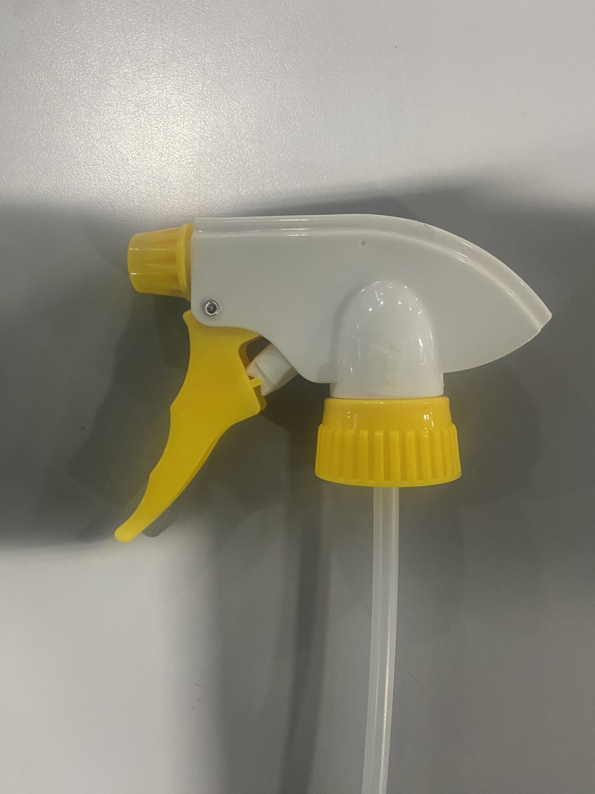 IMPACT PRODUCTS CHEMICAL RESISTANT TRIGGER SPRAYER FITS 32 OZ BOTTLES SINGLE