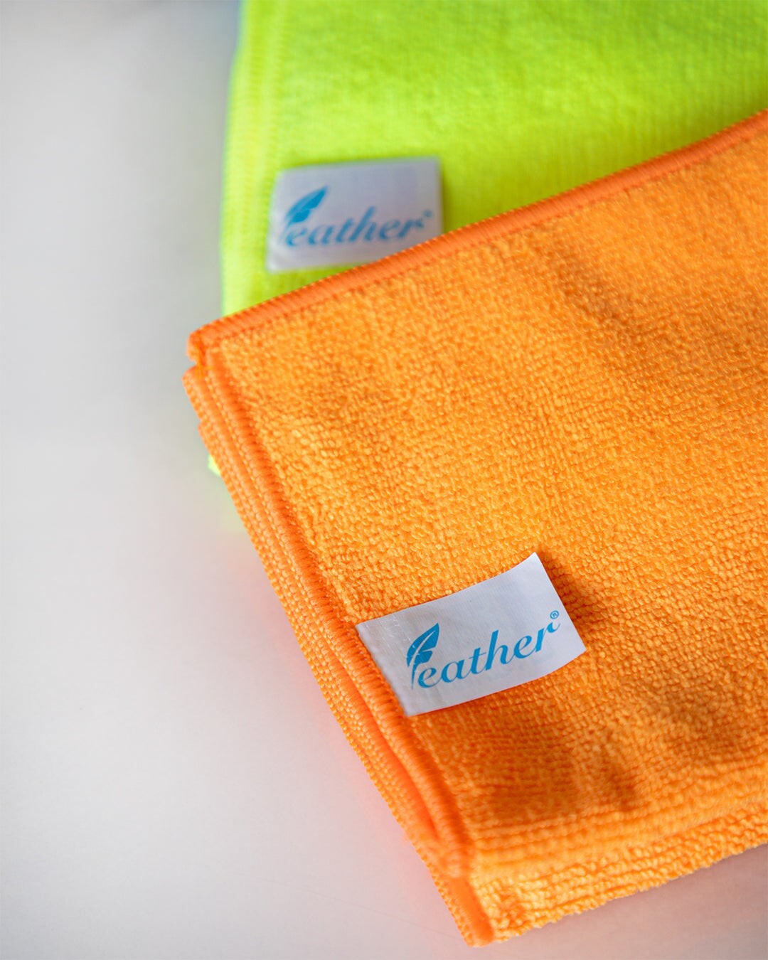 Multipurpose Microfibre Towel for dusting, washing and wiping many kinds of surf