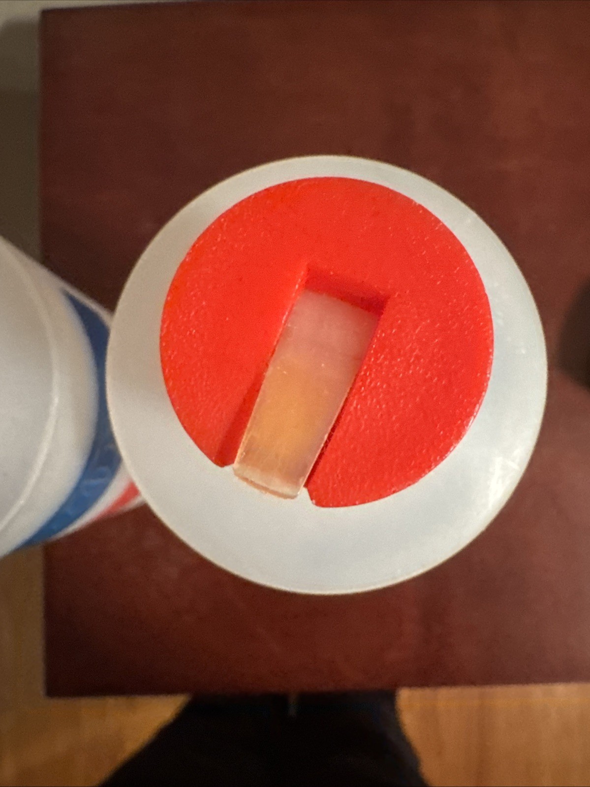 Two Vintage 1975 Amway Plastic Squirt Top Bottles 16 Oz Cleaner Dispenser 2 Cup