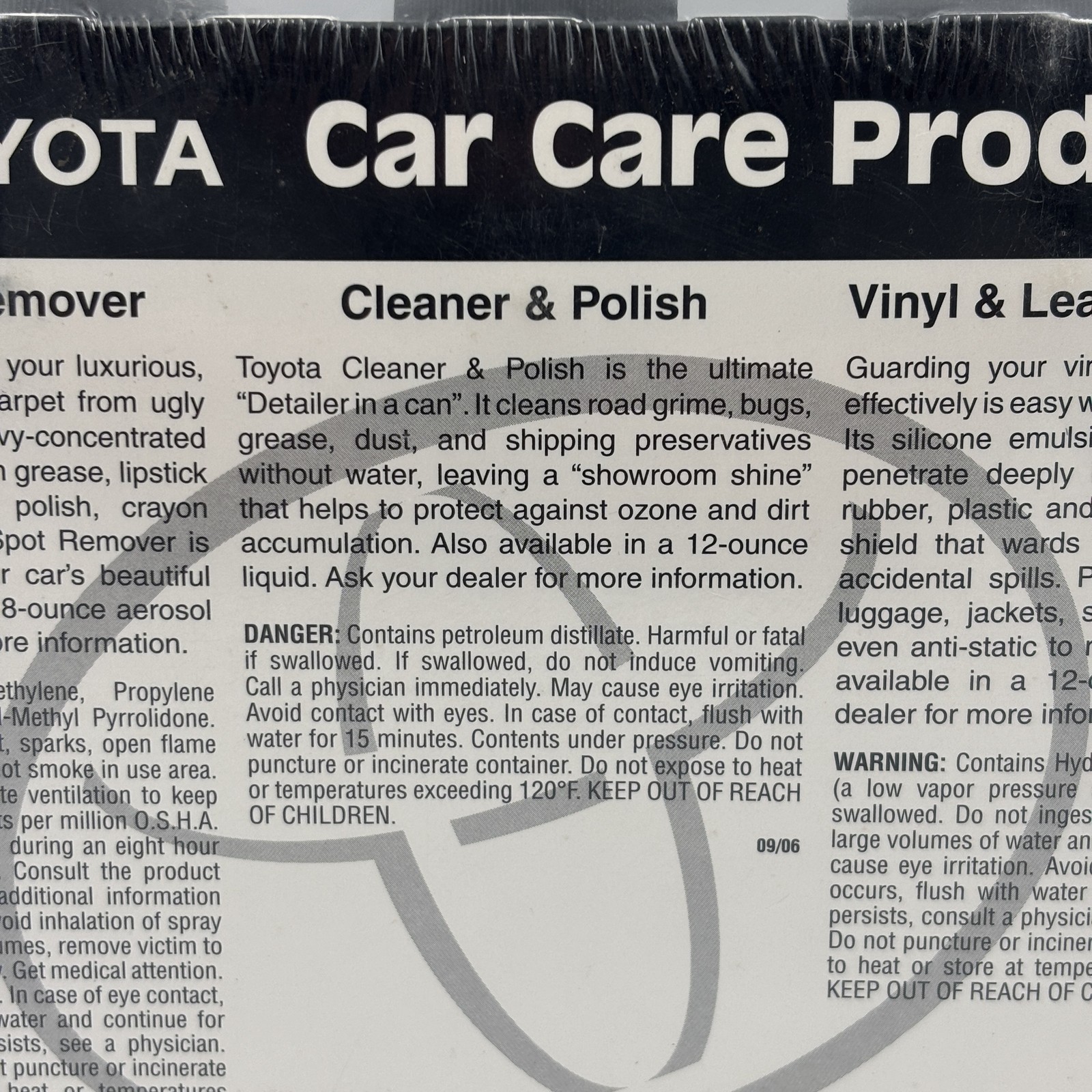 Toyota Car Care Products Kit – Vinyl, Leather, Cleaner, Polish, Fabric Spot