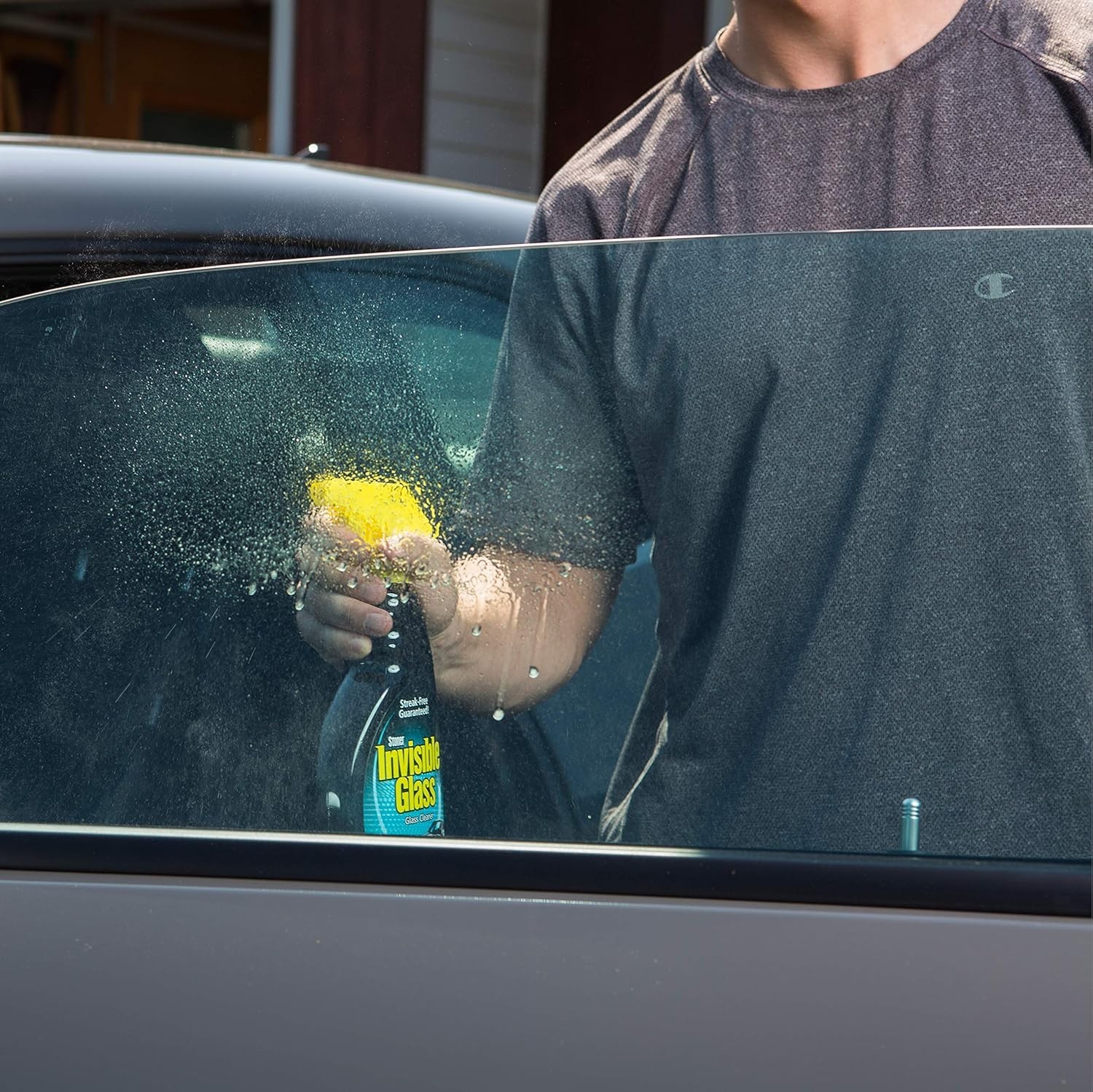 Stoner Car Care Invisible Glass Premium Glass Cleaner and Window Spray 22Oz