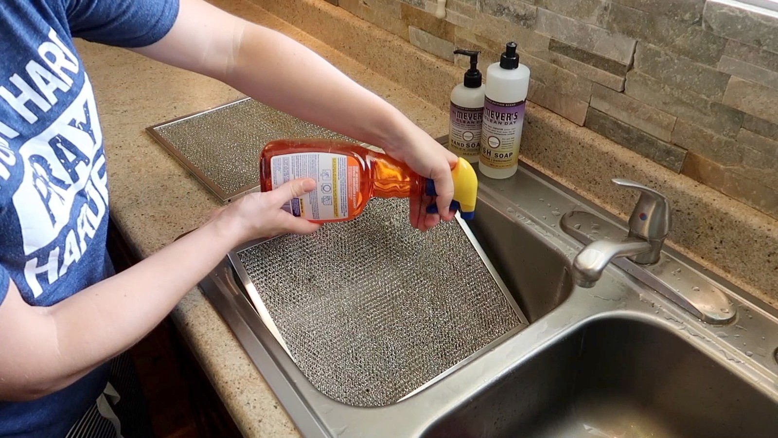 Zep Heavy-Duty Citrus Cleaner – 32 oz (Case of 12) ZUCIT32 – Removes Oil,