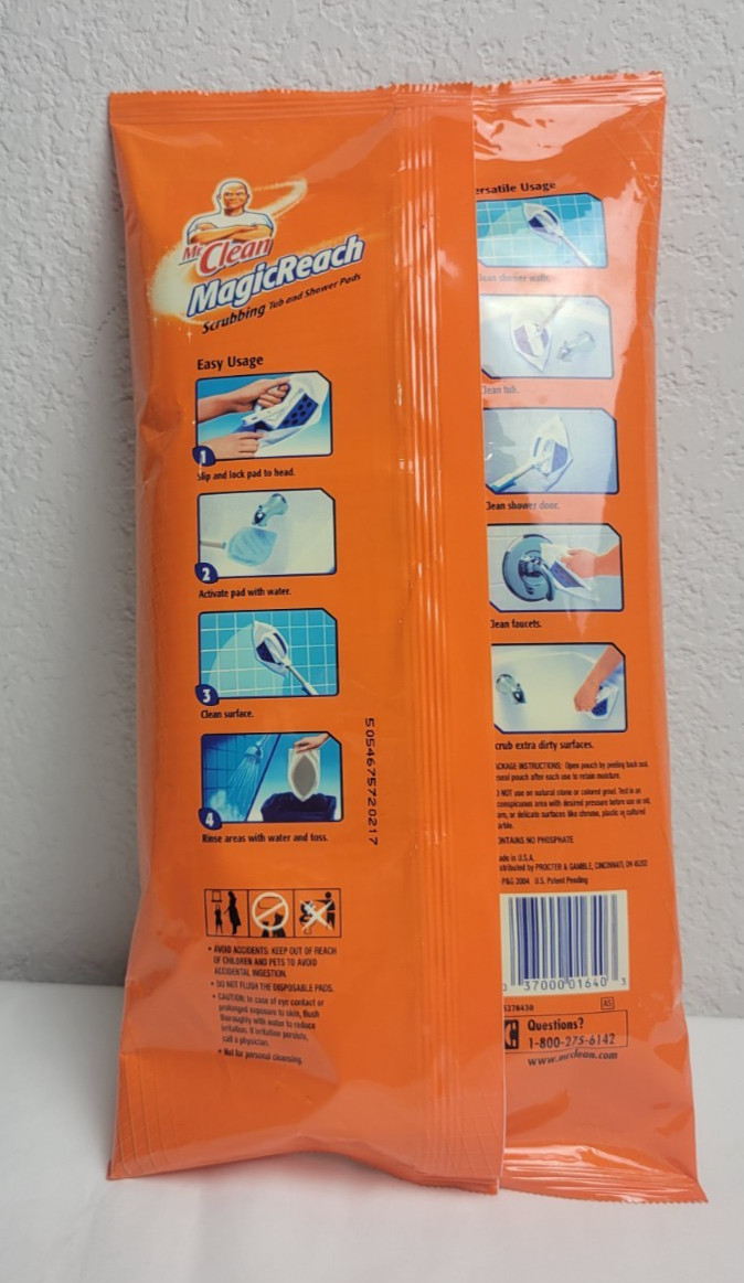 MR CLEAN Magic Reach Scrubbing Tub and Shower Pads Refills 8 Pads SEALED