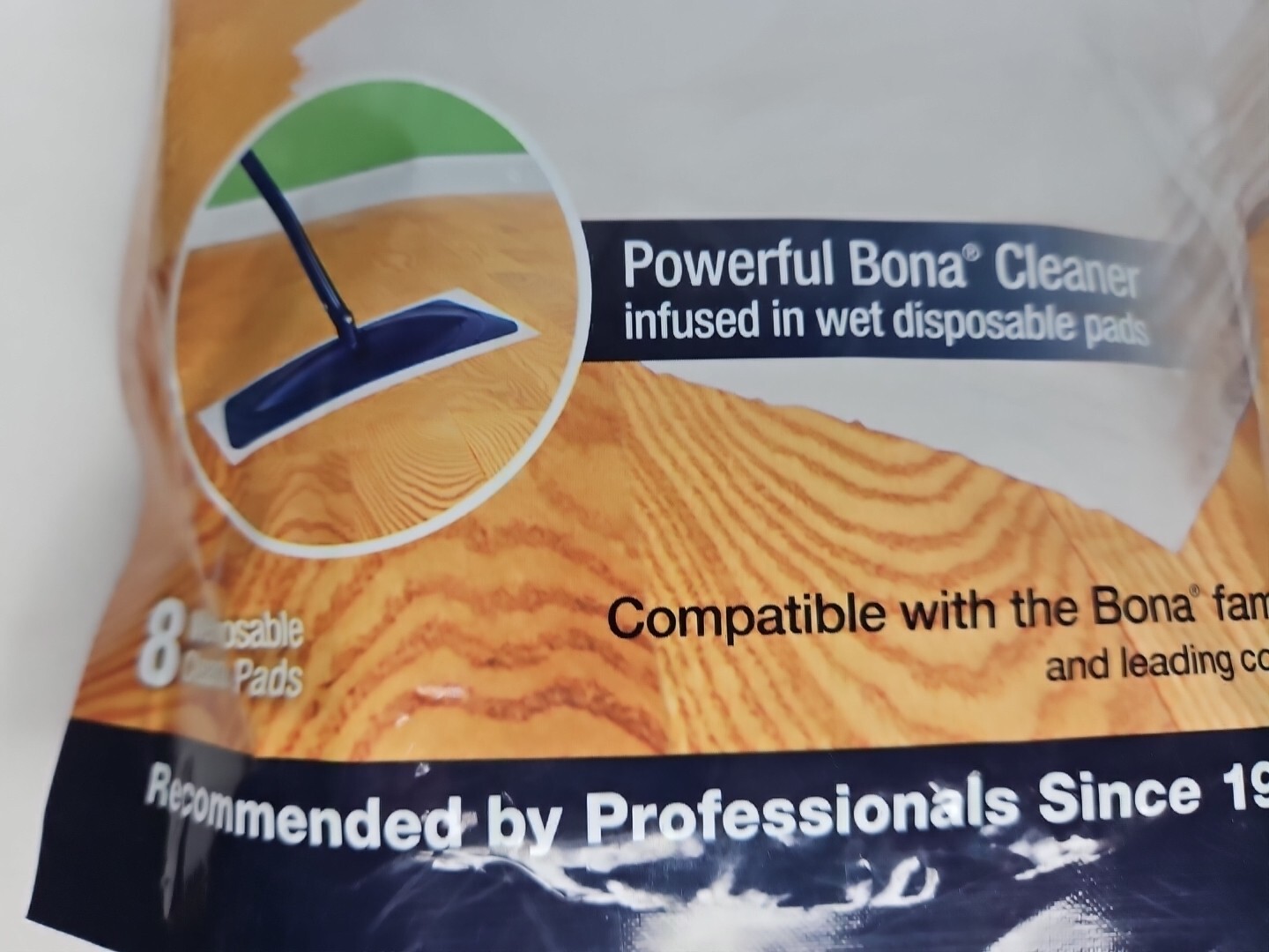 Bona Hardwood Floor Wet Cleaning pads infused in wet disposable pads (7)