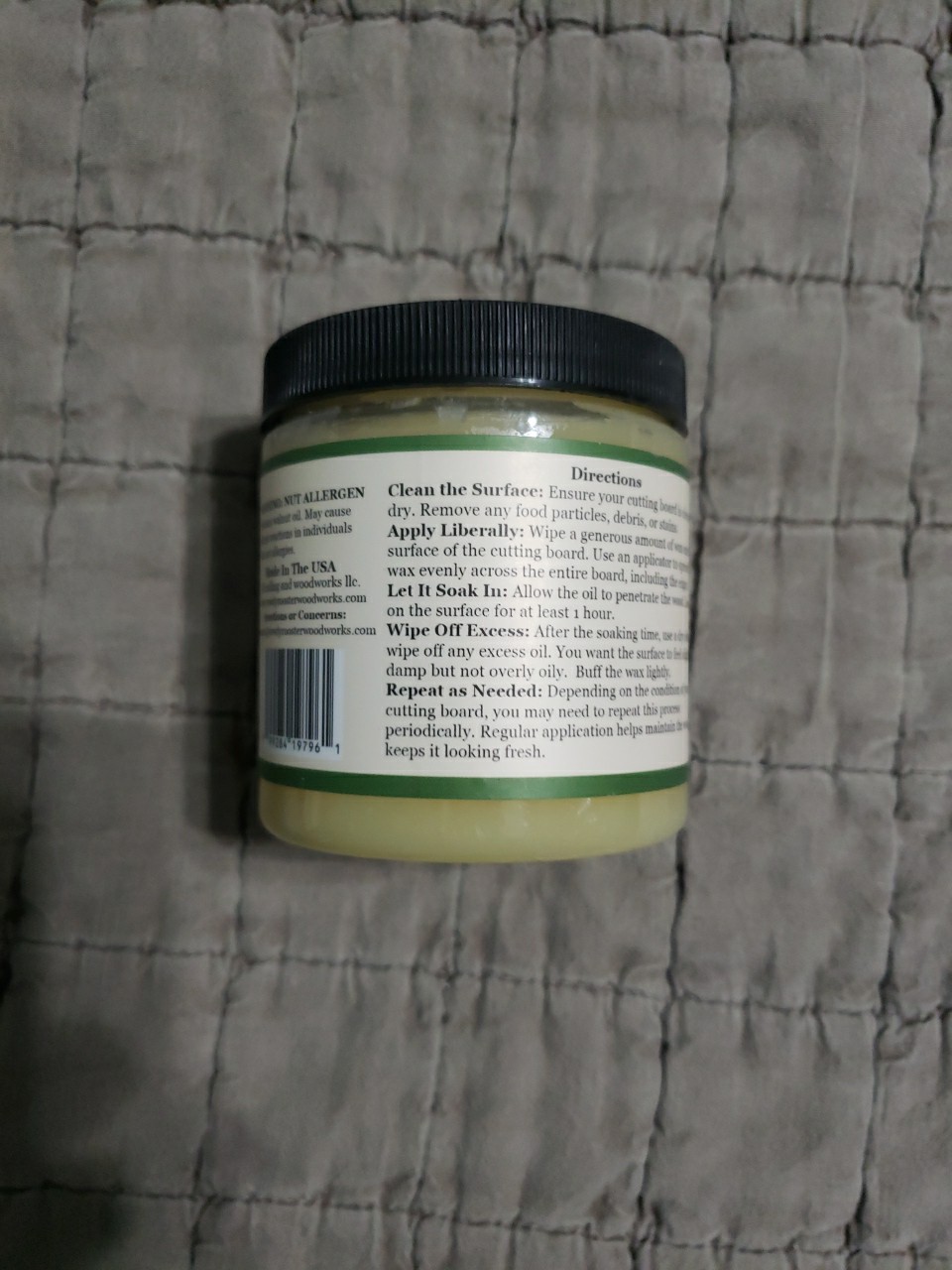 Furniture Wax – Satin Finish Mineral Oil Beeswax Carnauba Wax, (8 fl.oz)