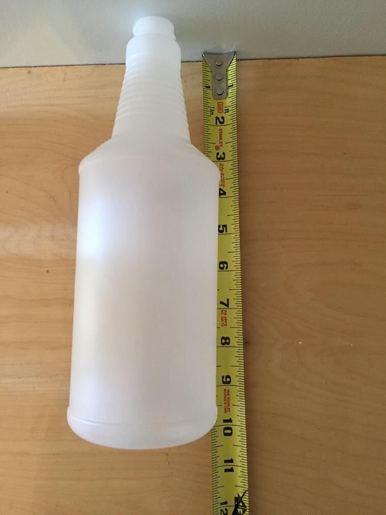 4 Pack 32oz Plastic Bottle w/ Cap Mist Nozzle Trigger Spray Empty Cleaning Water