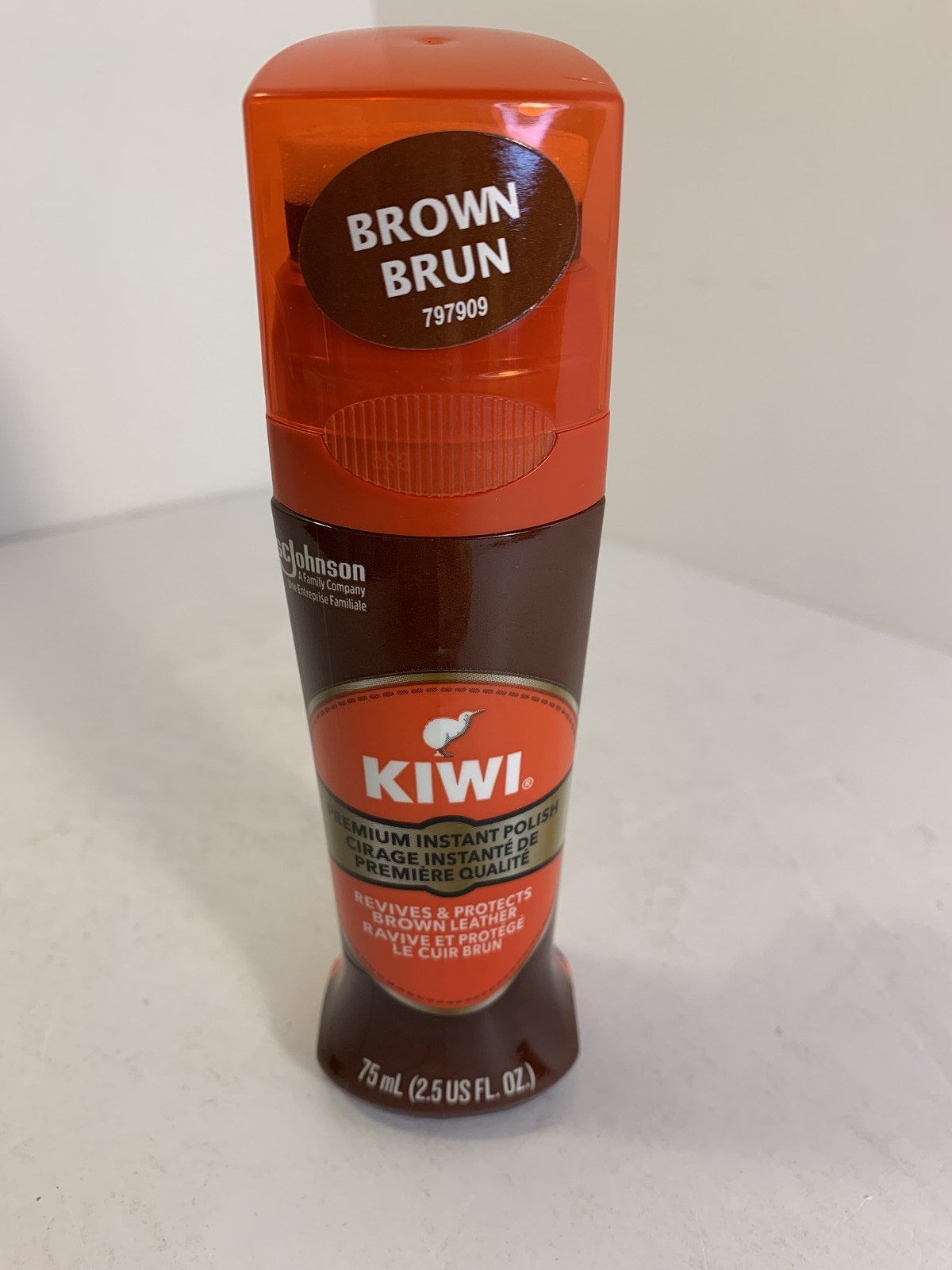 Kiwi Premium Instant Shine Brown Shoe Polish 75mL (2.5 Fl Oz) Leather Care