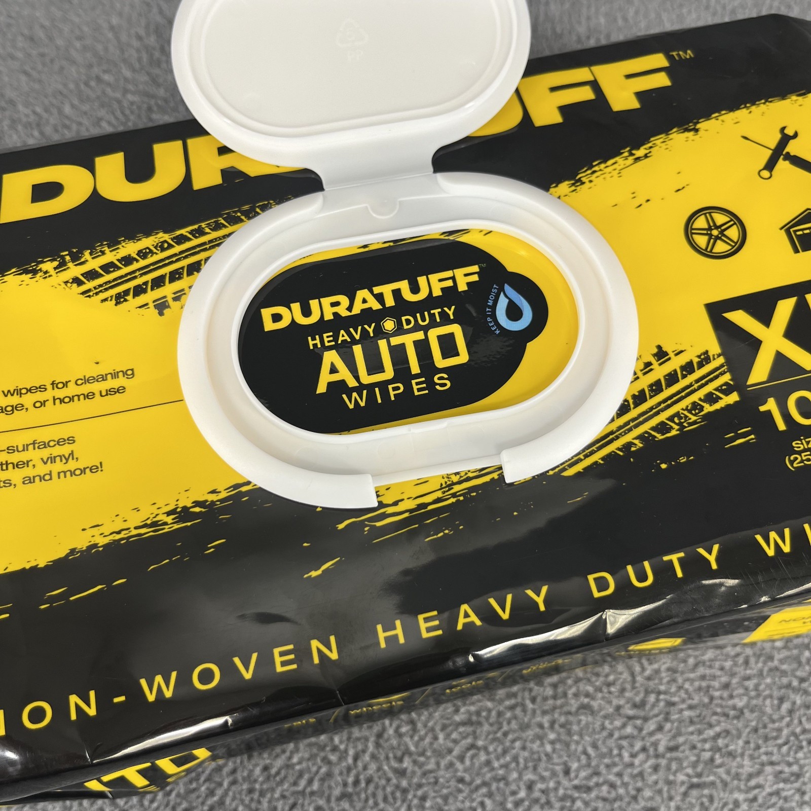 DURATUFF Heavy Duty Auto Wipes XL 100 Count Non-Woven Cleaning Wipes