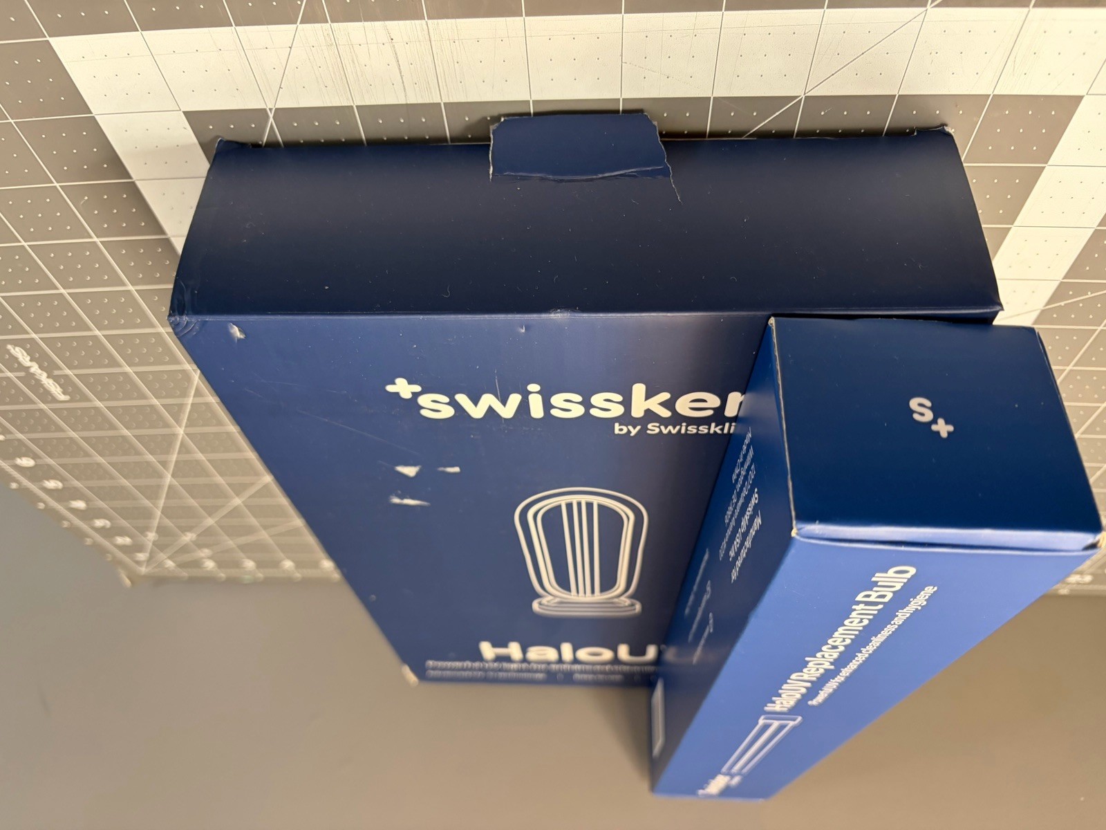 HaloUV Swissker by Swissklip HaloClean UV Original, Home Disinfection Device New