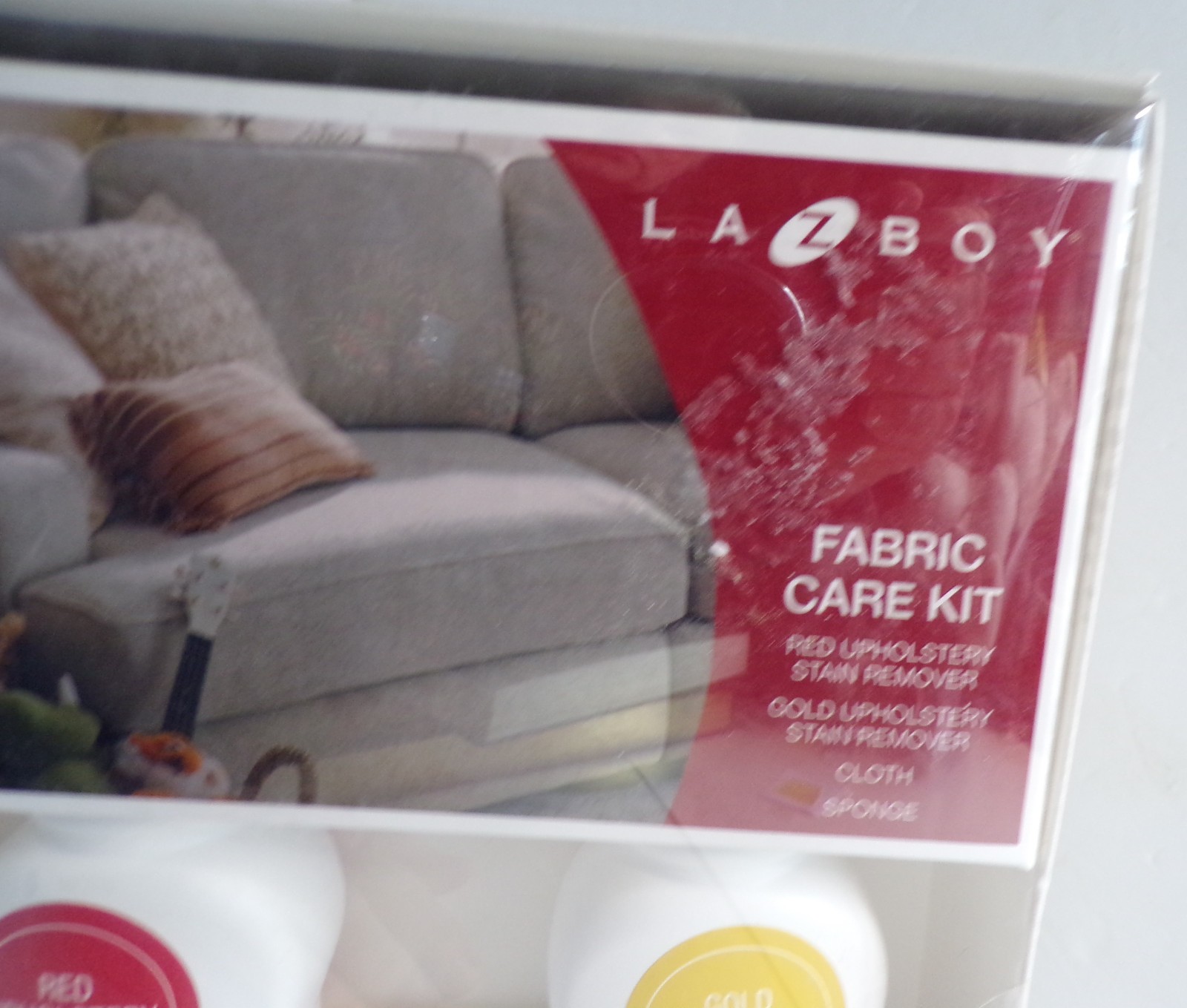 La-Z-Boy Furniture Care Kit Fabric, Red & Gold Upholstery Stain Remover Lazy Boy