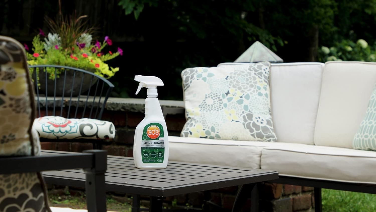303 Fabric Guard for Outdoor Fabrics 16oz Restores Water Repellency Stains
