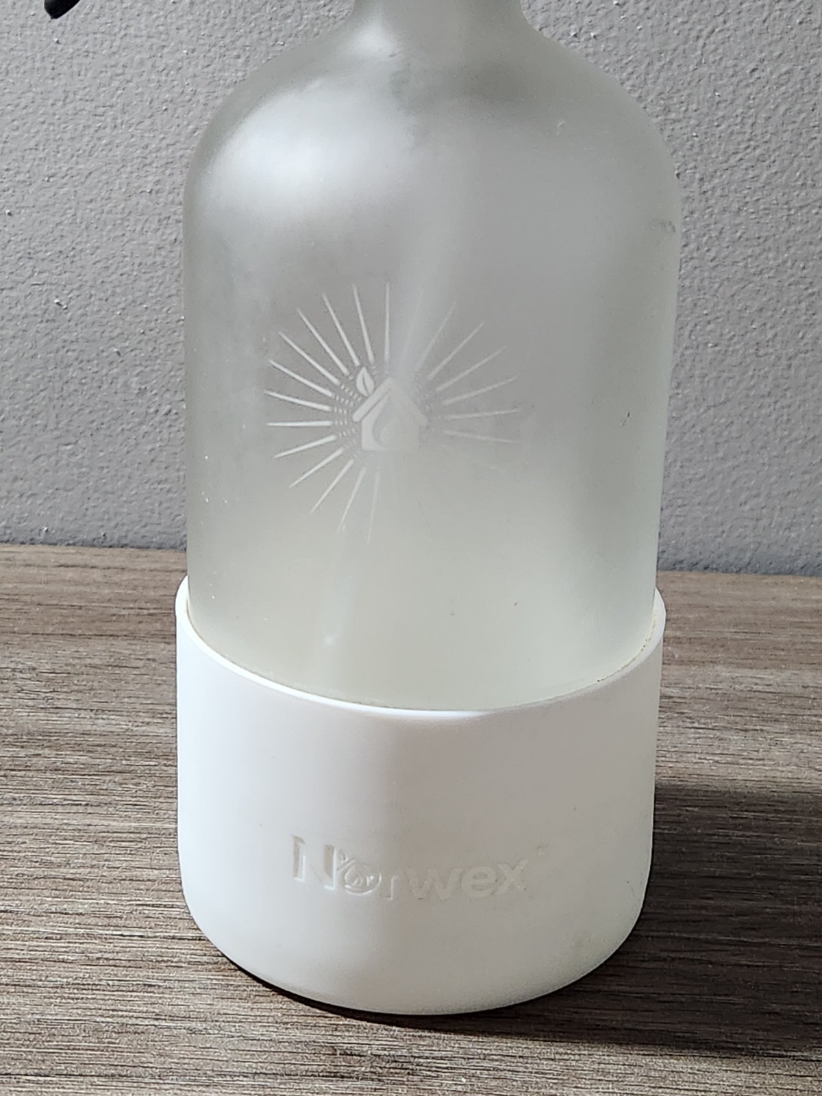 NORWEX Forever Bottle Glass Sprayer With White Silicone Sleeve