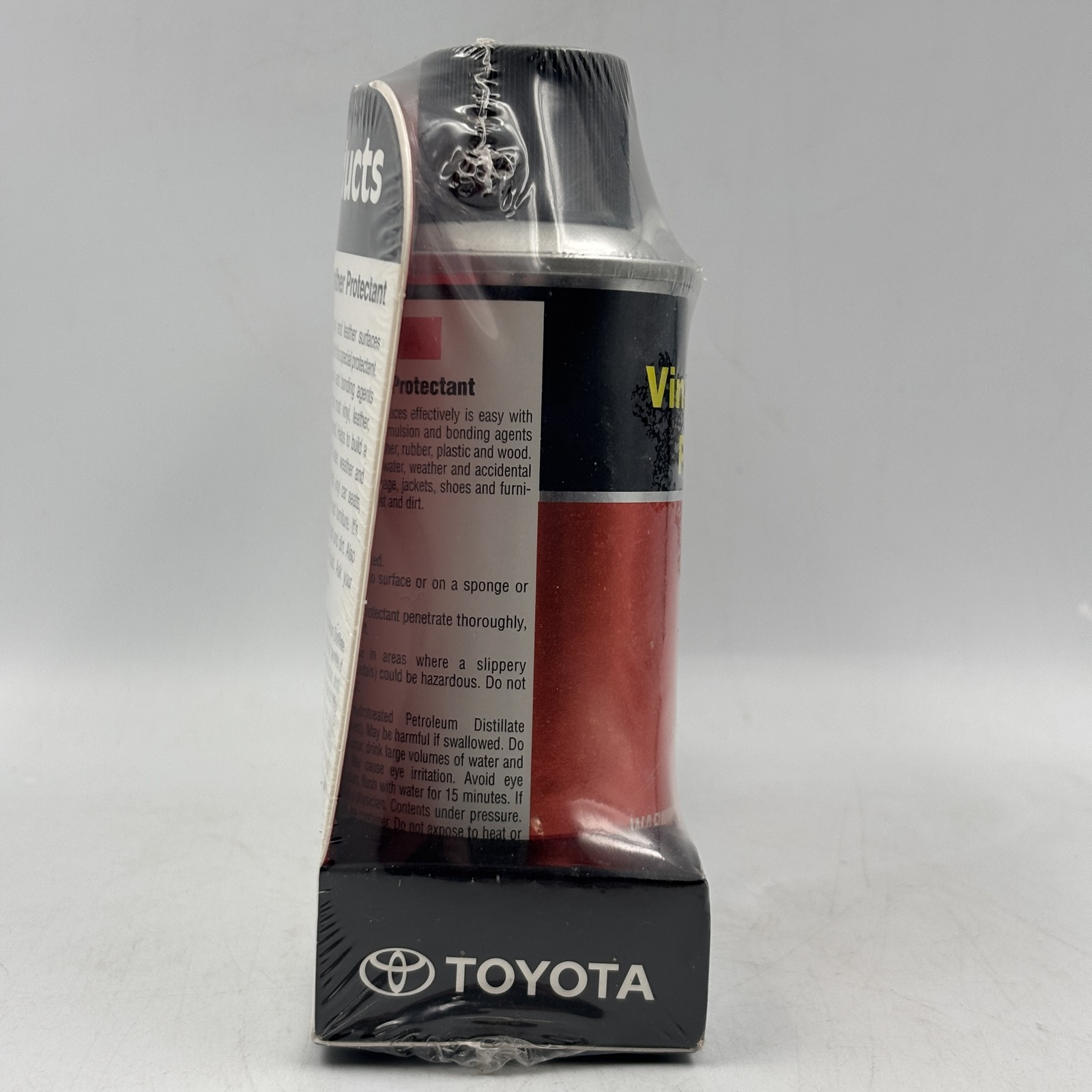 Toyota Car Care Products Kit – Vinyl, Leather, Cleaner, Polish, Fabric Spot