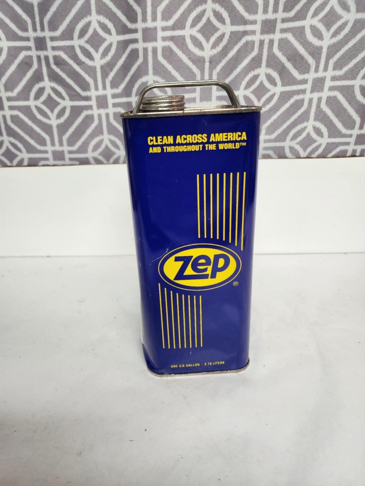 Zep Big Orange-E Heavy-Duty Citrus Degreaser Liquid 1 Gallon