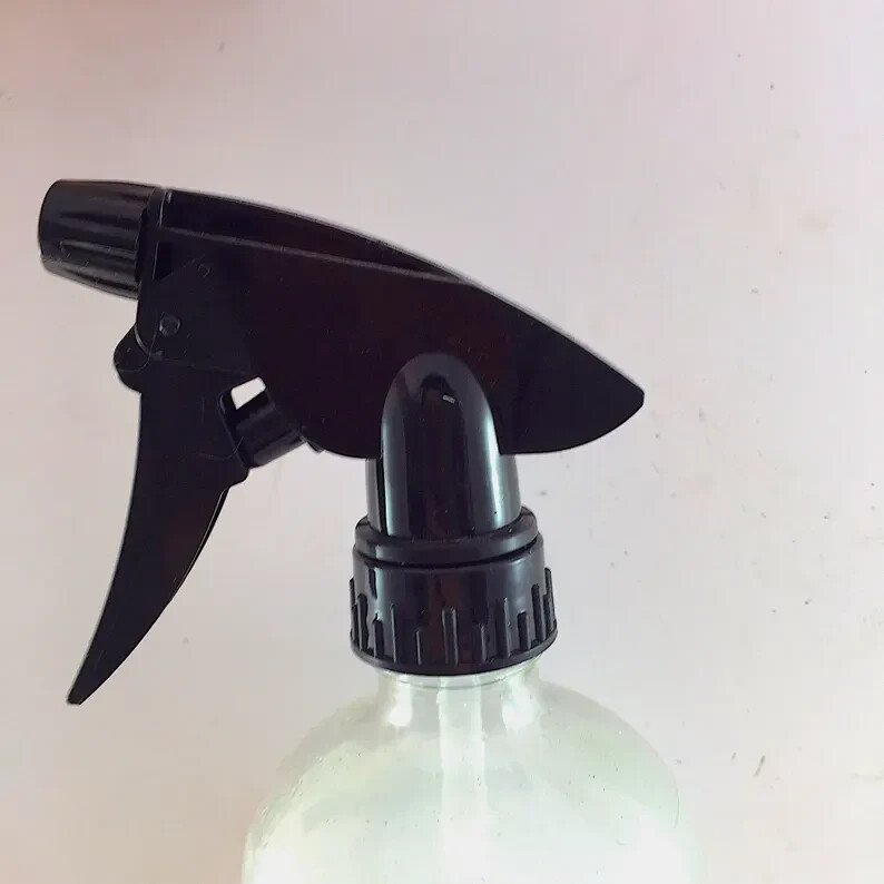 Natural Glass Cleaner / Non toxic cleaning products / Eco friendly home