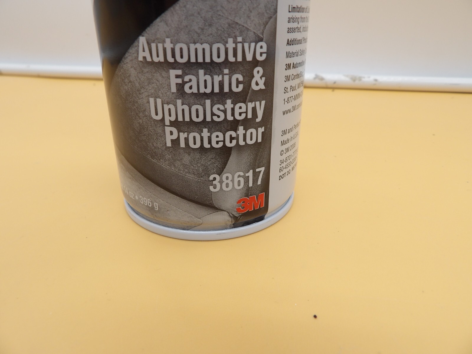 Scotchgard 3M Fabric Upholstery Protector 14 oz Scotchguard 1 can Professional