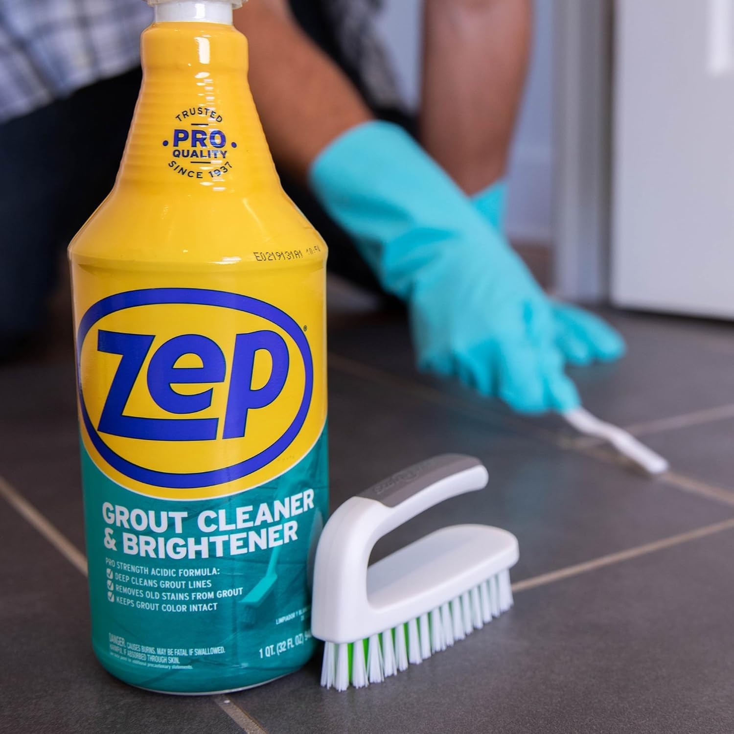 Professional Strength Grout Cleaner & Brightener – 32 Oz for Pristine Tile